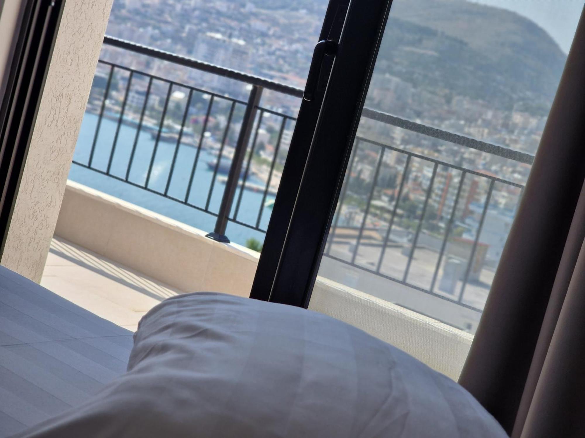 Joanna Suites Sarandë Pokoj fotografie